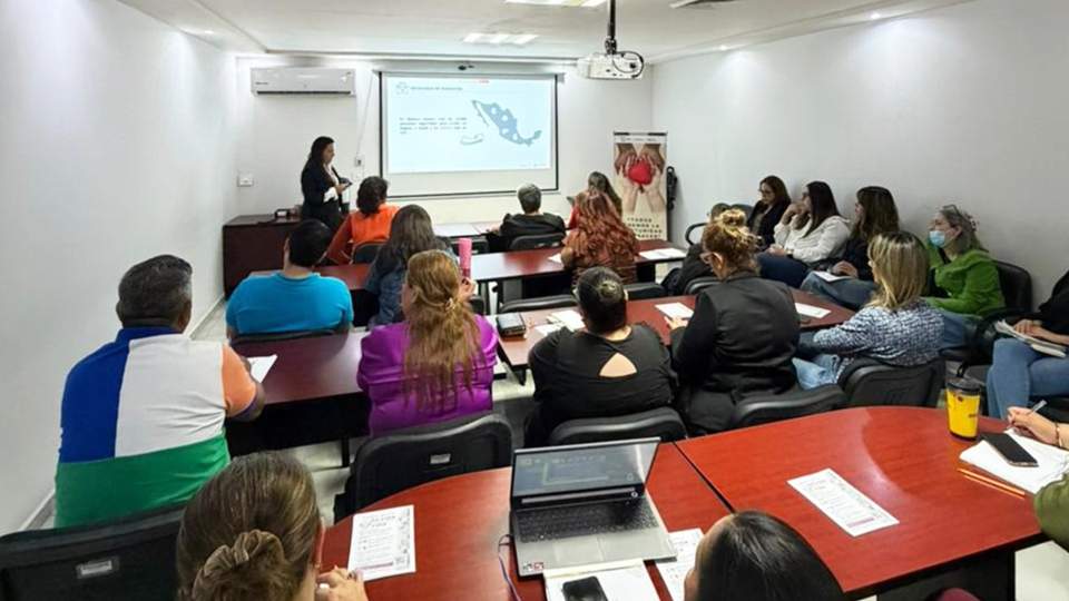 Plática informativa al personal de la Secretaría de las Mujeres del Estado de Sonora. “Avanzamos hacia una cultura de donación más fuerte”.