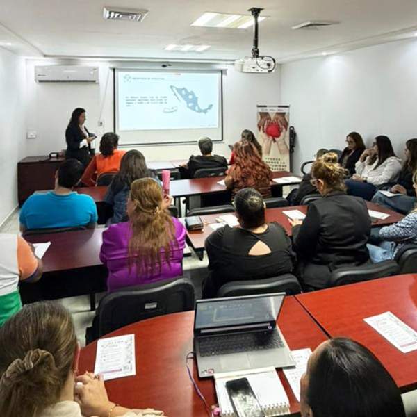 Plática informativa al personal de la Secretaría de las Mujeres del Estado de Sonora. “Avanzamos hacia una cultura de donación más fuerte”.